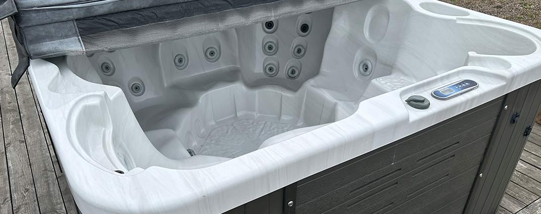 Begagnade utomhusspa